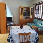 Rock House * Fort Village