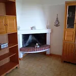 Rock House * Fort Village