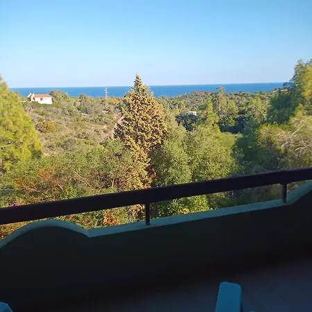 度假居 Rock House 福特村